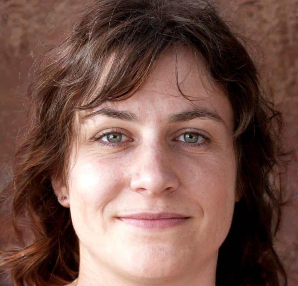Porträt von Finanzexpertin Petra Waldmann